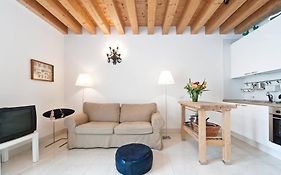 Guglie Luxury Apartment